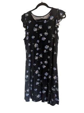 Old Navy Blue Floral Dress Size L